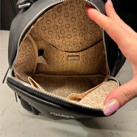 Brand New Small Designer Guess Backpack - Picture 3 of 4